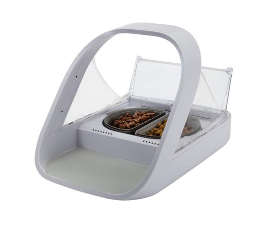 Sure Petcare SureFeed Microchip Pet Feeder Connect with Hub, RFID Collar Tags Compatible, Mobile App Control, for Wet and Dry Food, White, 4xC Cell Batteries Required, Not Included